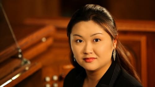 Korean organist Ahreum Han offered an introduction to the Kimmel's spectacular Fred J. Cooper Memorial Pipe Organ. (Photo via ahreumhan.com.)