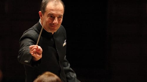 Conductor Rossen Milanov led the orchestra in a pops-style evening. (Photo by Kevin Birch.)