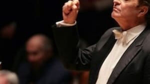 Charles Dutoit leads L'Orchestre de la Suisse Romande in 2015. (Photo via New Jersey Performing Arts Center.)