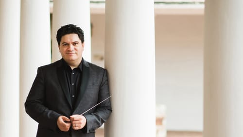 Conductor Cristian Măcelaru lent his insight to Beethoven's Eighth. (Photo by Adriane White.)