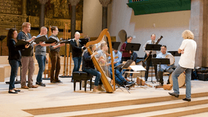 PIffaro and <em>The Musical World</em> guests <em>tutti</em>, at the Philadelphia Cathedral. (Photo by Bill di Cecca)