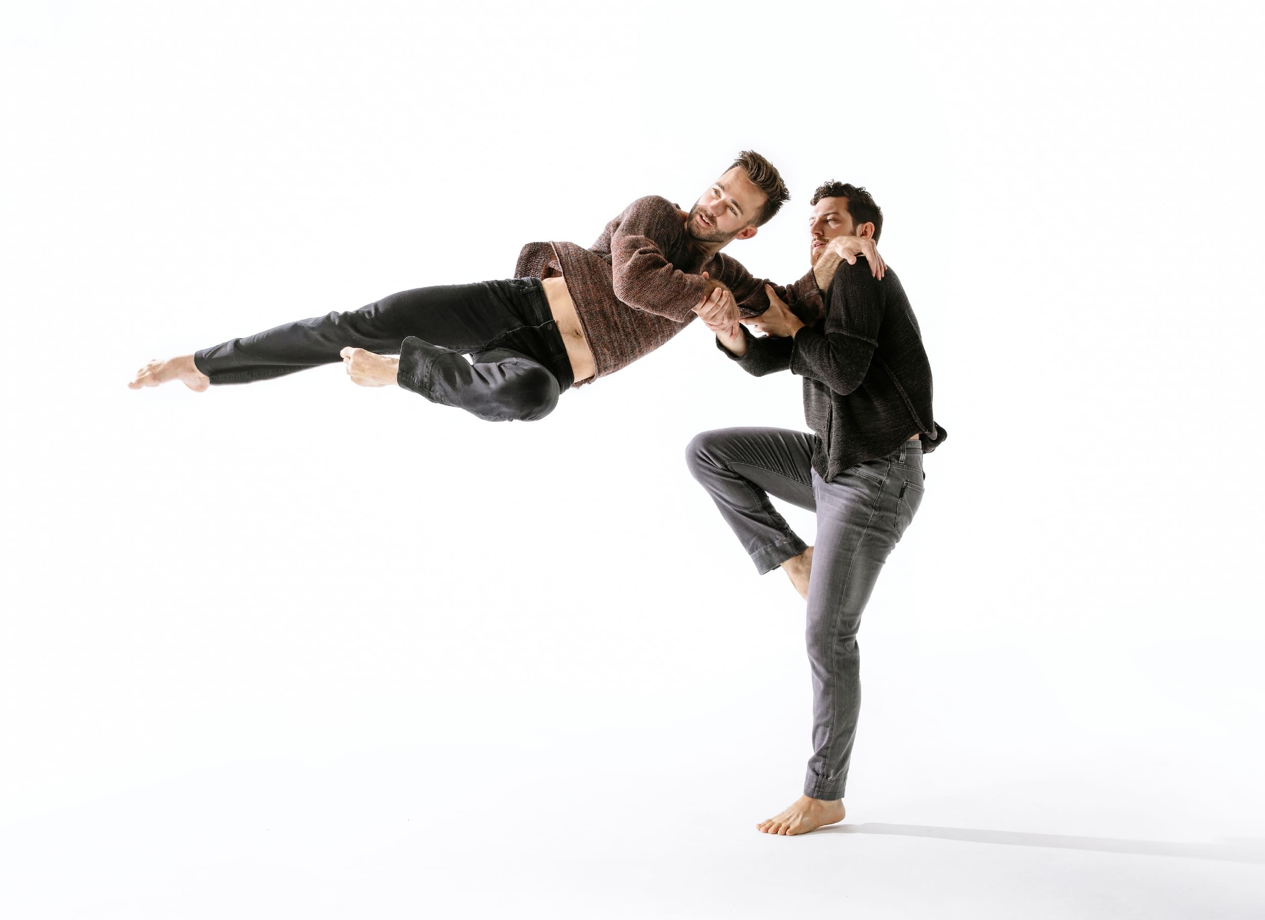 A show-stopping contact-improv style duet: Bradley Beakes and Hollis Bartlett in Doug Varone’s ‘folded.’ (Photo by Erin Baiano.)