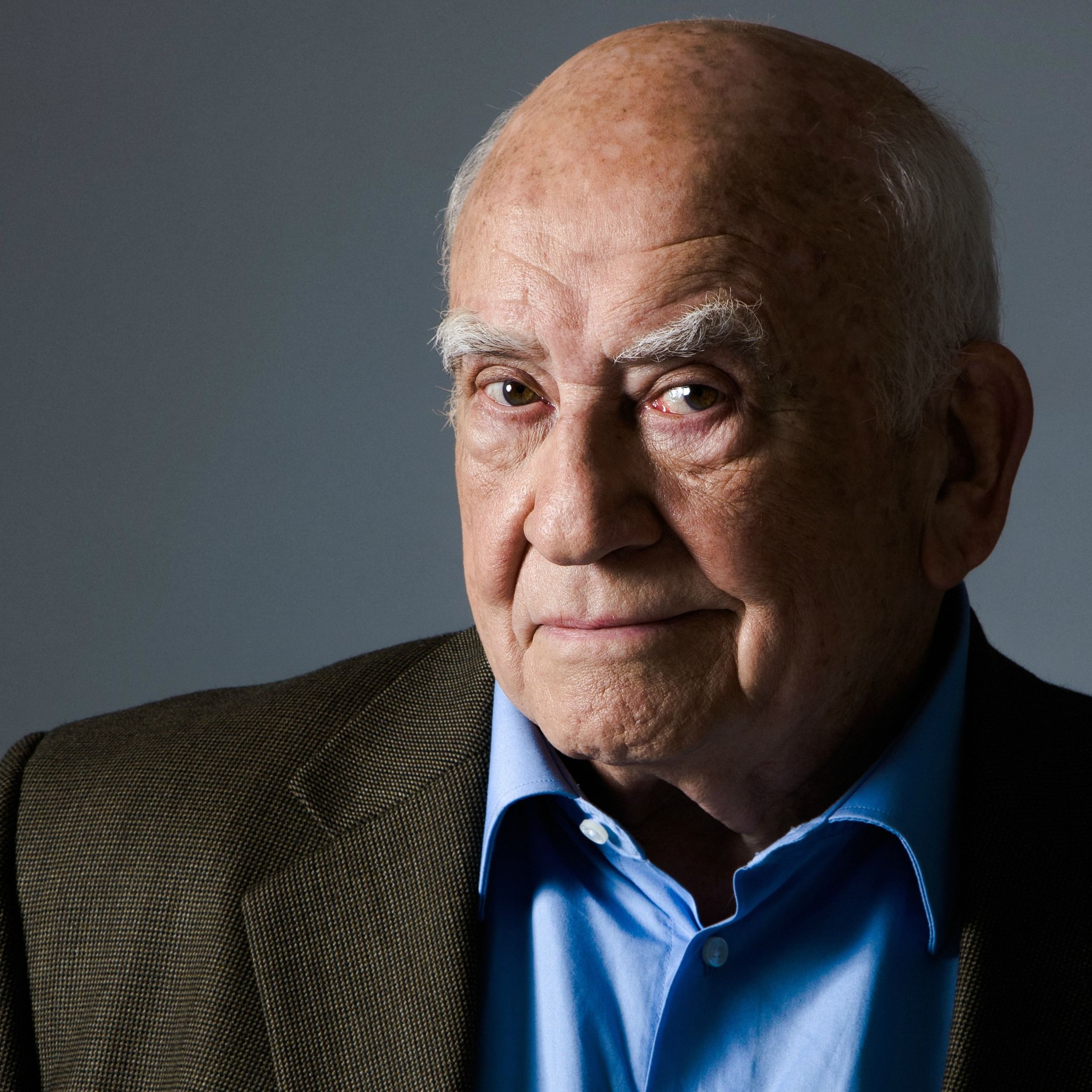 Ed Asner stars in the current East Coast tour of 'The Soap Myth.' (Photo courtesy of Congregation Rodeph Shalom.)