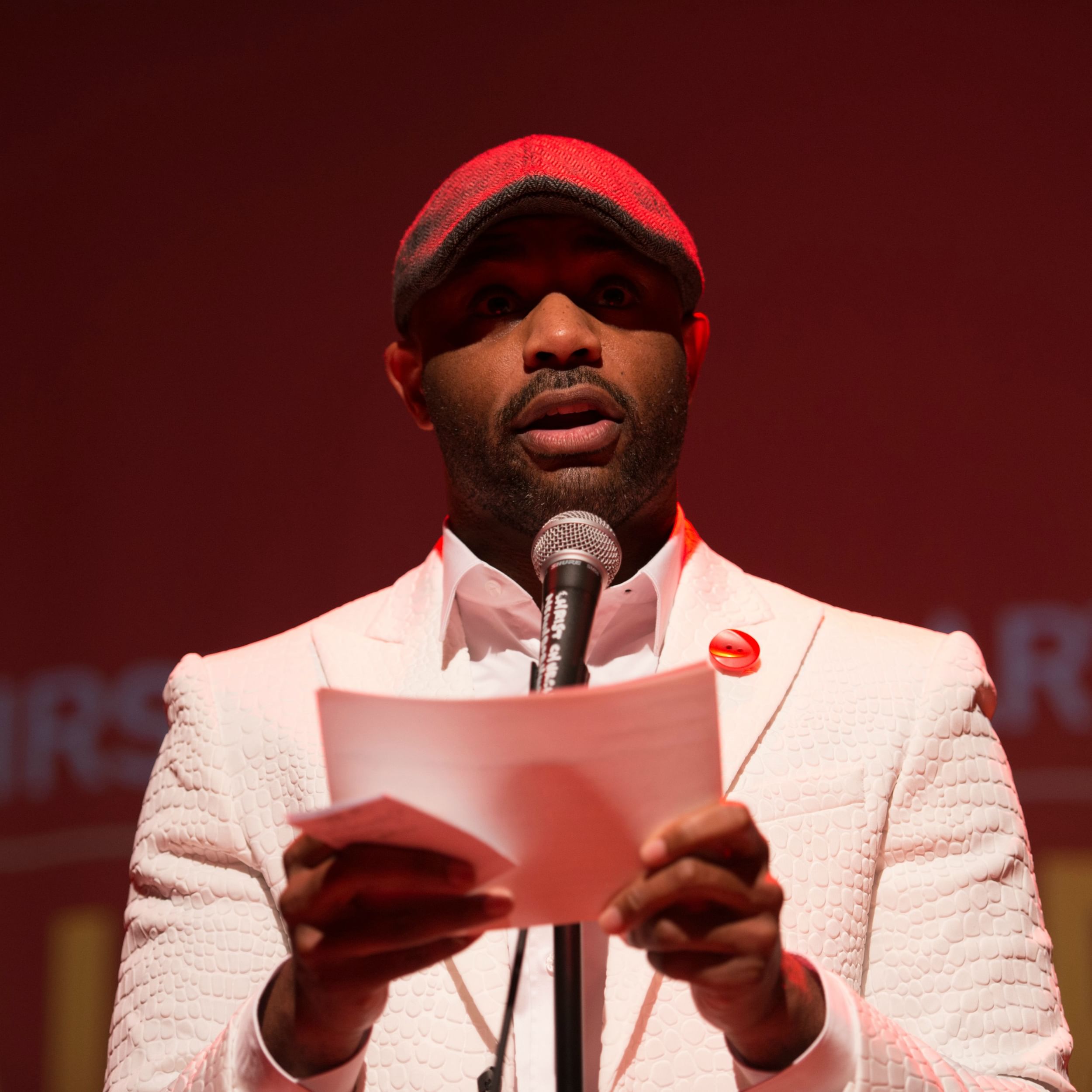 'Ex-Files' slam host Chris Lundy does the honors again this year. (Photo courtesy of First Person Arts.)