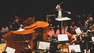 Jacobs (left) with Yannick conducting: Look, Ma, no hands! (Photo: Neil Santos)