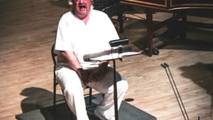 Randall Scarlata performs 'Eight Songs for a Mad King.' (Photo by Inez Oliveras.)