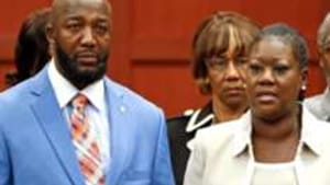 Tracy Martin (left) and Sybrina Fulton: Righteous indignation got in the way.