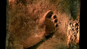 An Ur footprint preserved in mud offers elemental evidence of those who once walked their land. (Photo courtesy of the Penn Museum.)