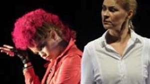 Reiter (left), Donose: At least the audience was amused.