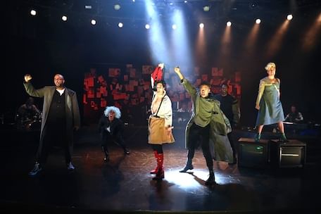 Kris Coleman's Narrator watches as Youth makes new friends. (Photo by Bill Hebert.)