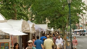 This annual fine art show in Rittenhouse Square draws a crowd. Image courtesy of RSFAA.