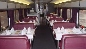 The Zephyr's dining car, where Ortiz broke bread with her fellow travelers. (Photo via Creative Commons/Wikimedia)