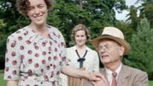 Williams, Linney, Murray: The delicate matter of a president's women.
