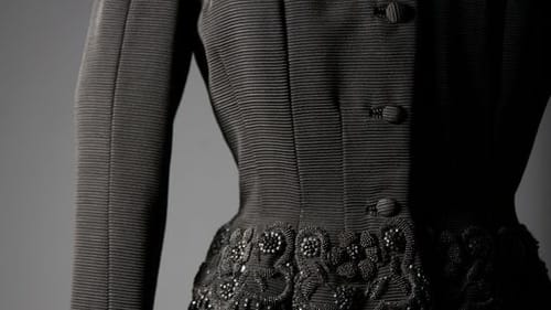 Hattie Carnegie cocktail suit, Fall/Winter 1949-1950. Gift of Mrs. Walter Annenberg. (Photo by Michael J. Shepherd)