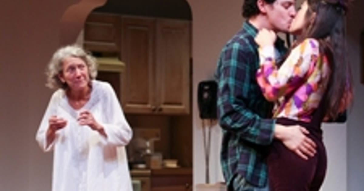 Amy Herzog’s ‘4,000 Miles’ (1st review) Broad Street Review