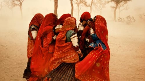 “Dust Storm” (Rajasthan, India, 1983) (Photo © Steve McCurry)