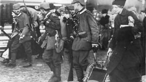German soldiers being mobilized in 1914.