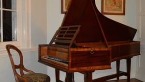 Concerts by Candlelight will evoke nights with the pianoforte two centuries ago. (Image via laurelhillmansion.org.)
