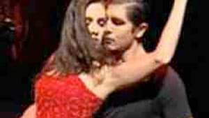 Essence of tango: Males claim space; females claim mates.