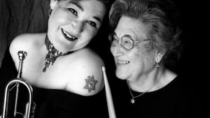 Susan Watts with her mother, Elaine Hoffman (via hoffmanwattsklezmer.com)